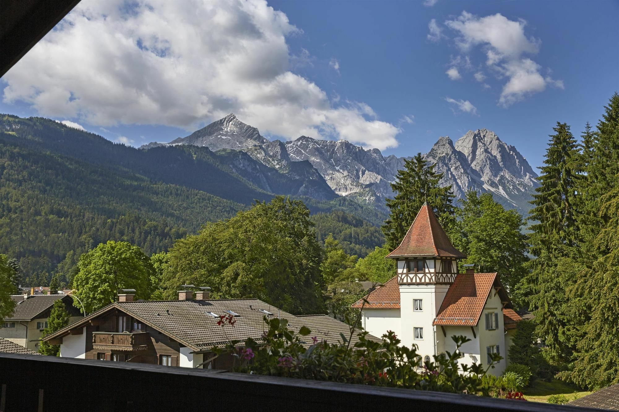 Hyperion Hotel Garmisch - Partenkirchen Eksteriør billede